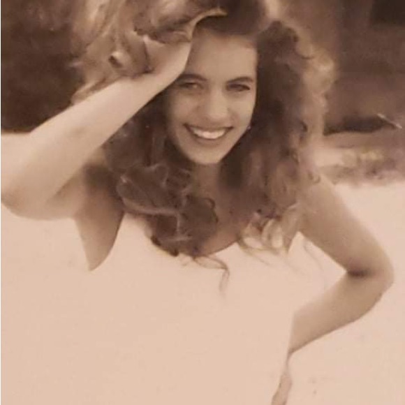 Meet your Posher, Jennifer - Picture 4 of 4